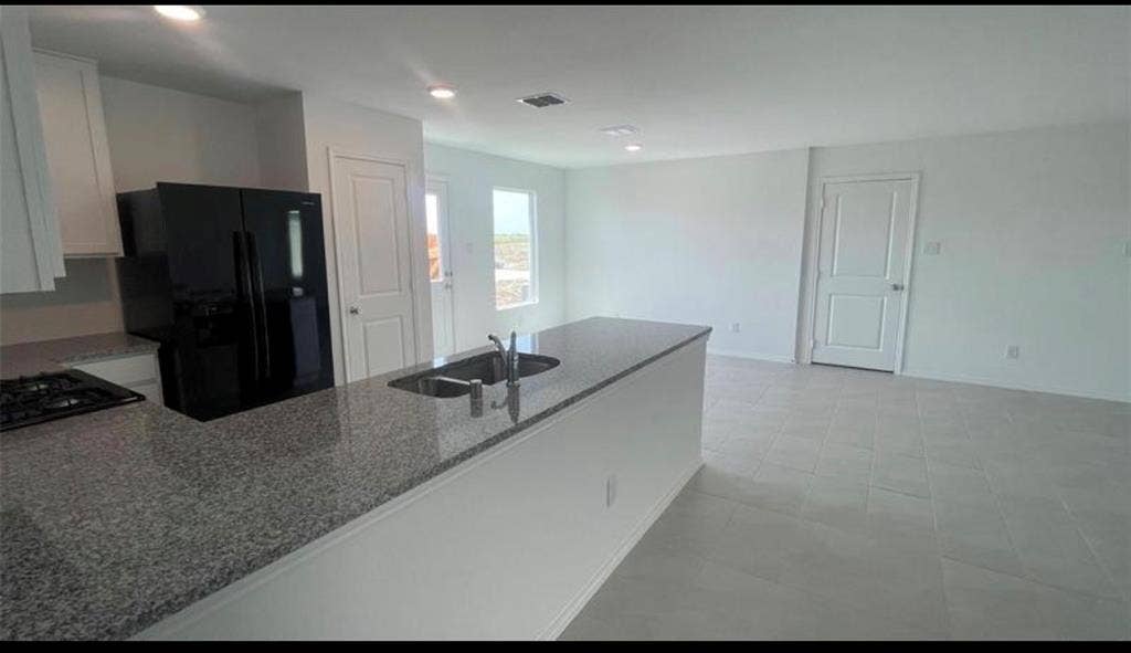 1817 Mallen Farm Ridge, Crandall, TX 75114