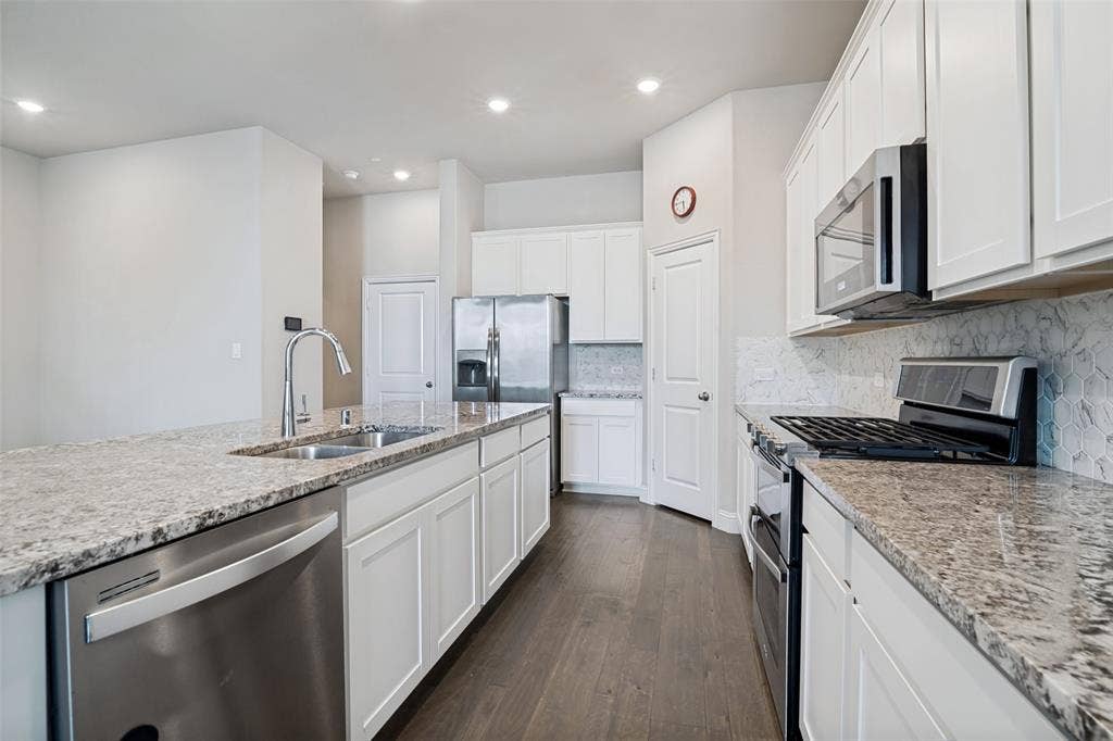 7401 Sunset Boulevard, Rowlett, TX 75088 7401 Sunset Boulevard, Rowlett, TX 75088