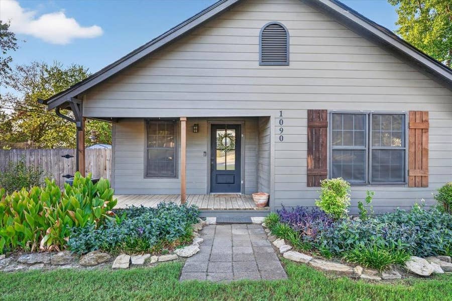 Property photo for 1090 Counts Street, Stephenville, TX