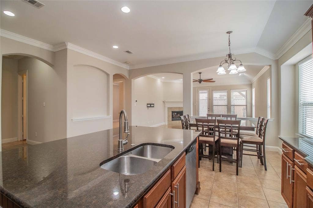 4647 Phillip Drive, Plano, TX 75024 4647 Phillip Drive, Plano, TX 75024