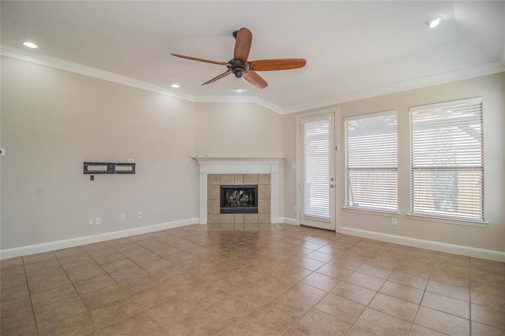 4647 Phillip Drive, Plano, TX 75024 4647 Phillip Drive, Plano, TX 75024
