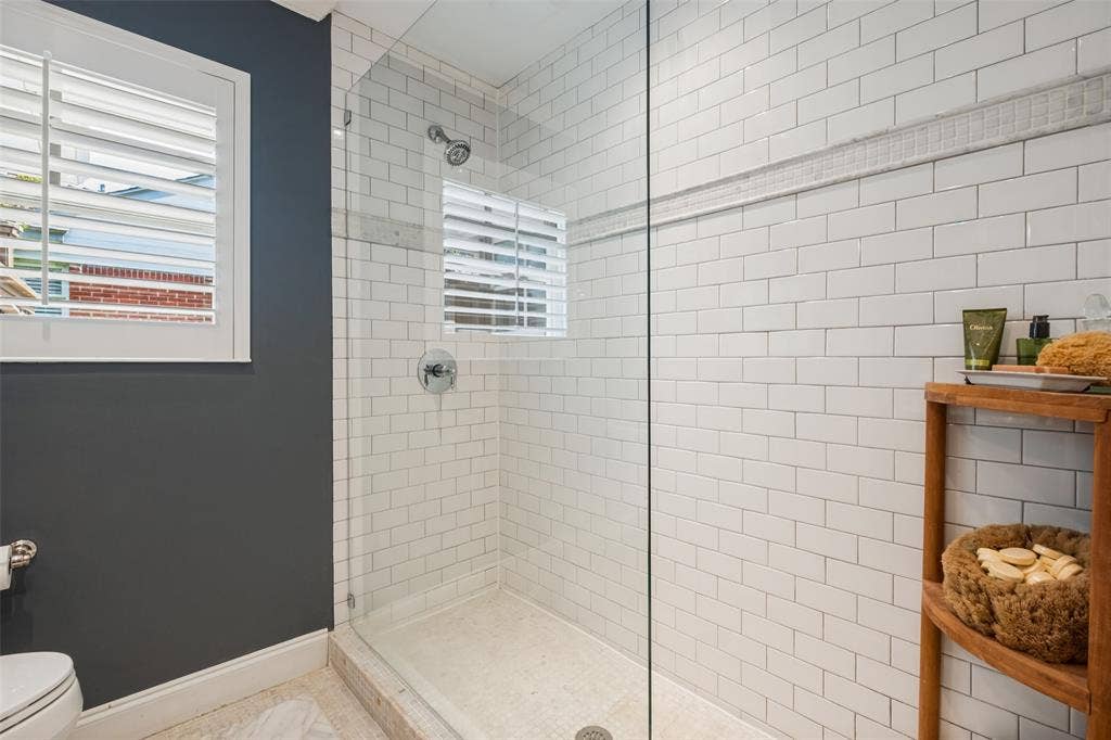 6707 Southridge Drive, Dallas, TX 75214 6707 Southridge Drive, Dallas, TX 75214