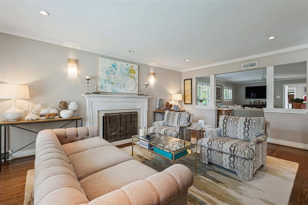 6707 Southridge Drive, Dallas, TX 75214 6707 Southridge Drive, Dallas, TX 75214