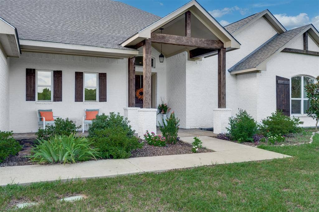 16045 County Road 1130, Flint, TX 75762 16045 County Road 1130, Flint, TX 75762