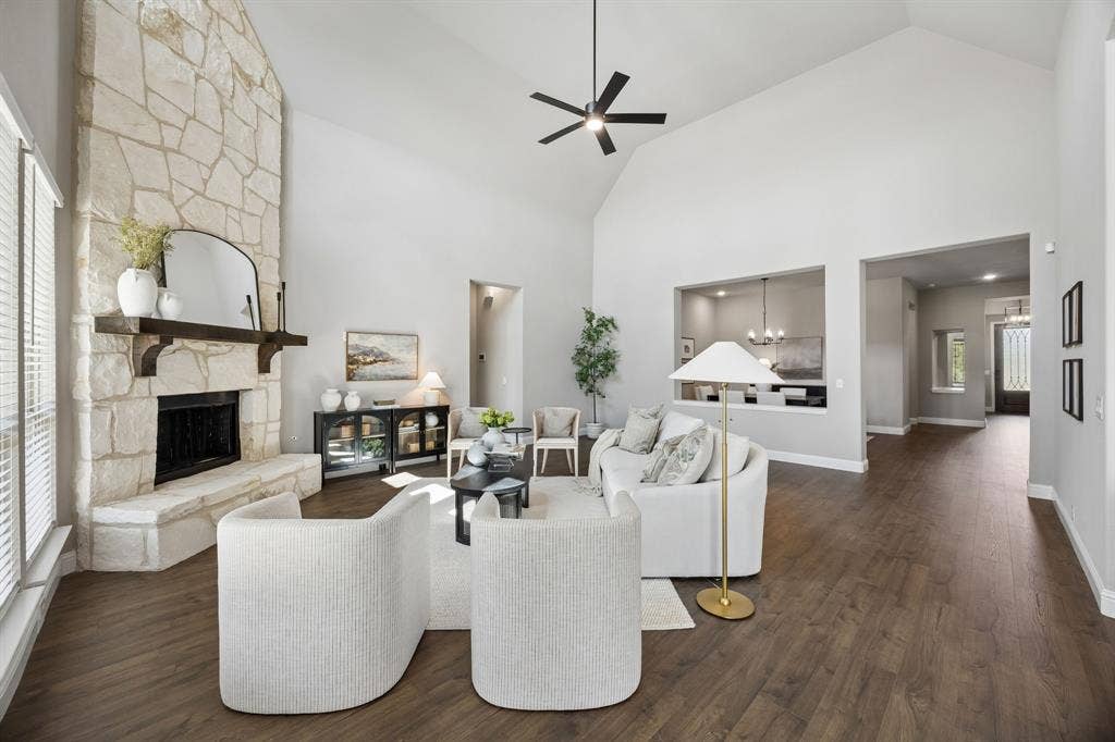 3006 Holland Lane, Midlothian, TX 76065