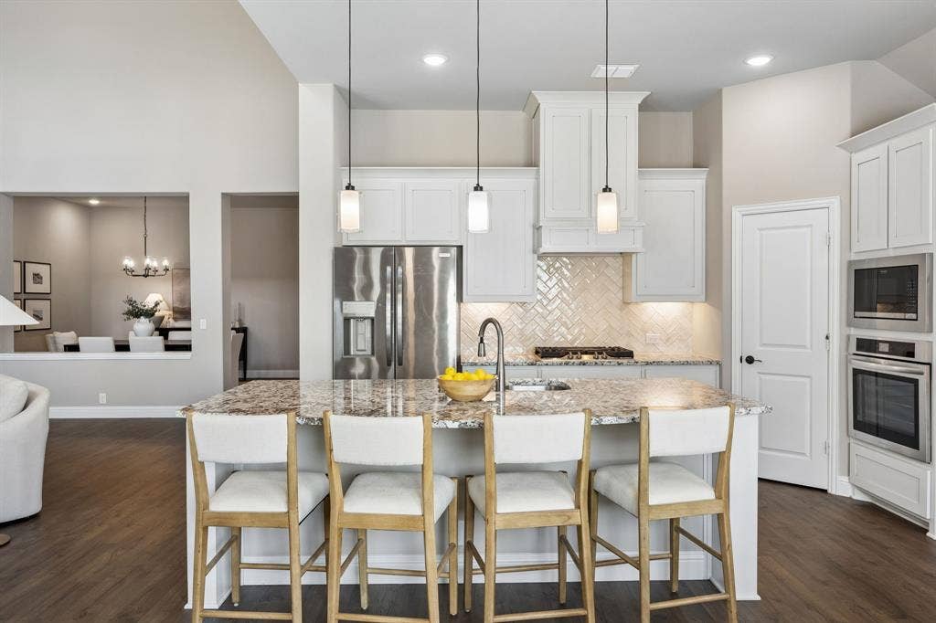 3006 Holland Lane, Midlothian, TX 76065