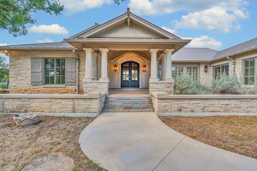 3989 Sunset Cliff Road, Burnet, TX 78611 3989 Sunset Cliff Road, Burnet, TX 78611