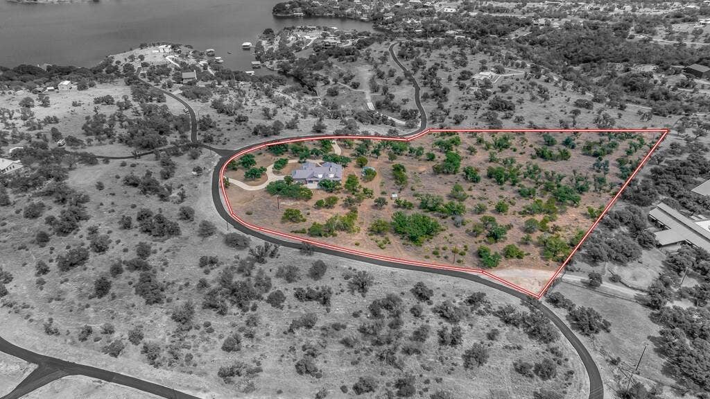 3989 Sunset Cliff Road, Burnet, TX 78611 3989 Sunset Cliff Road, Burnet, TX 78611