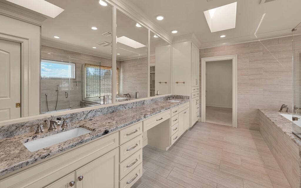 3989 Sunset Cliff Road, Burnet, TX 78611 3989 Sunset Cliff Road, Burnet, TX 78611
