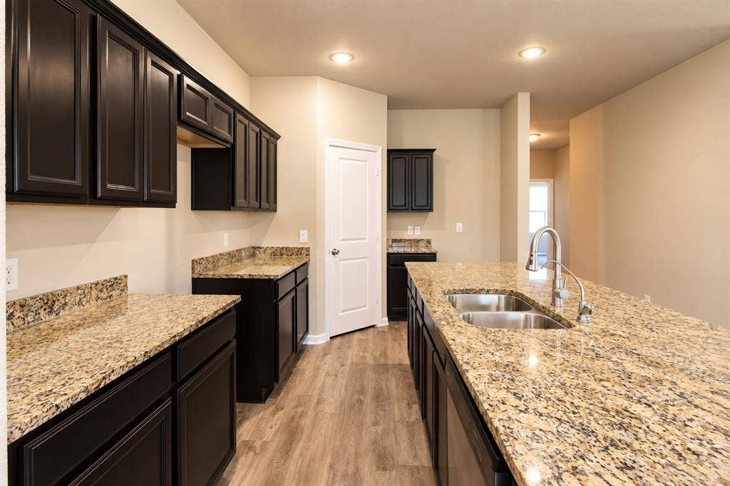 2308 Agate, Glenn Heights, TX 75154 2308 Agate, Glenn Heights, TX 75154