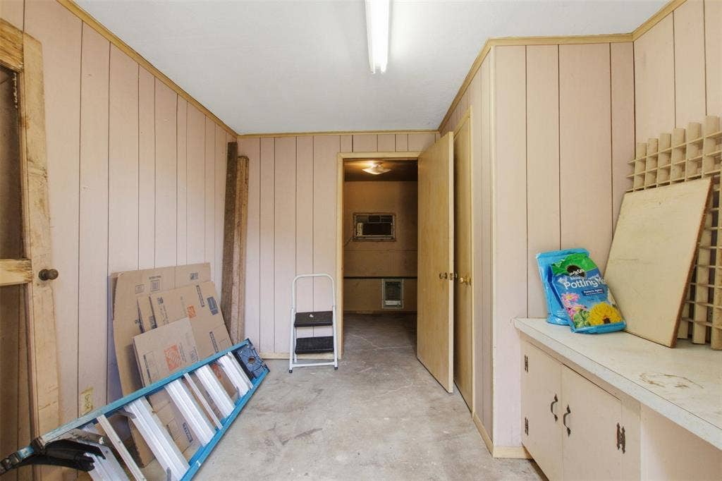 6445 Glennox Lane, Dallas, TX 75214 6445 Glennox Lane, Dallas, TX 75214