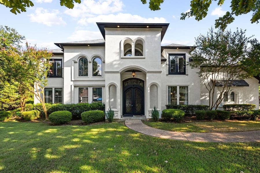 Property photo for 5601 S Woodcreek Circle, McKinney, TX