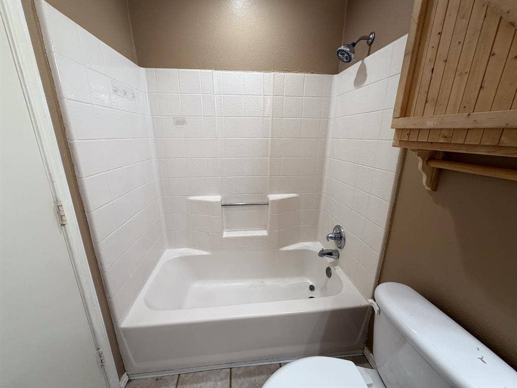 921 Park Place Boulevard, Midlothian, TX 76065