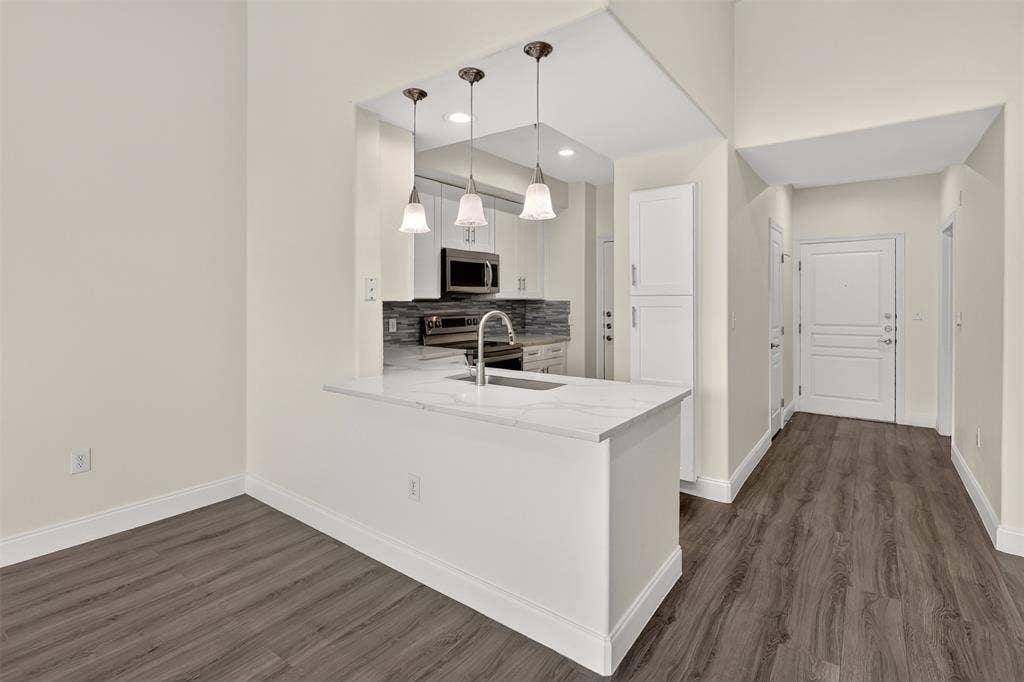 330 Las Colinas Boulevard E, #466, Irving, TX 75039