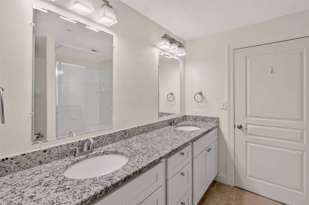 330 Las Colinas Boulevard E, #466, Irving, TX 75039