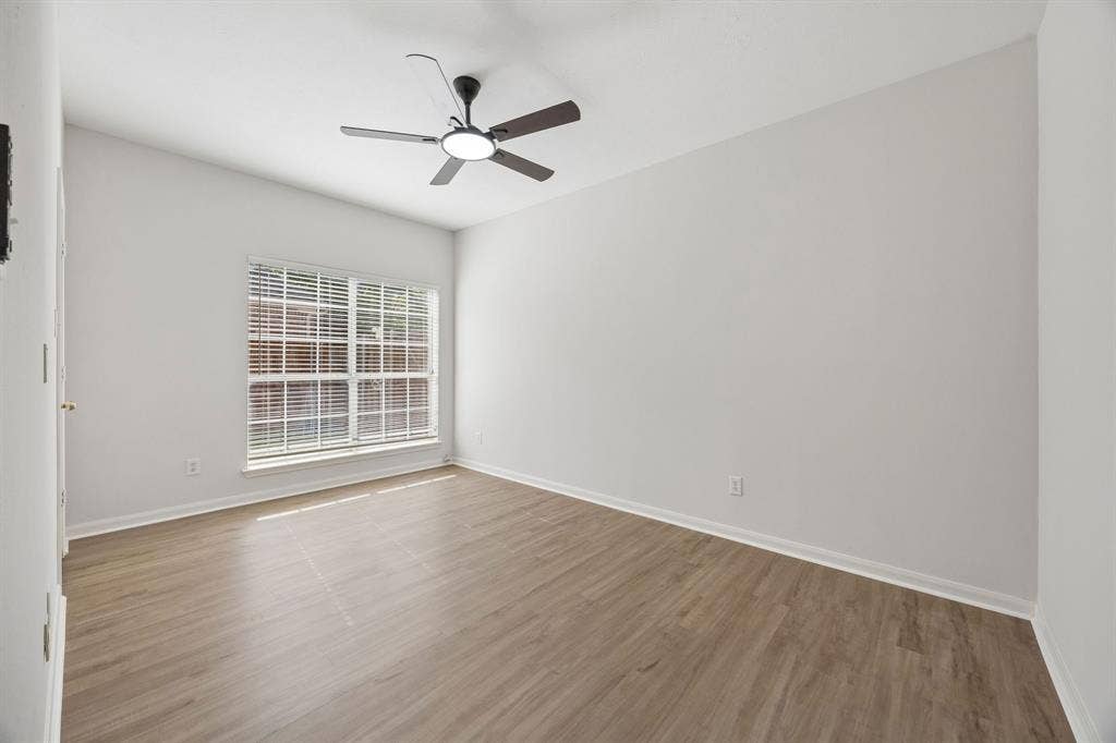 4424 Courtney Lane, Richardson, TX 75082 1st floor bedroom
