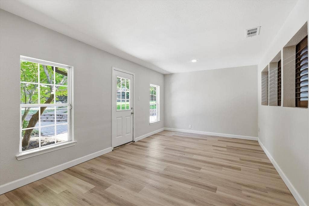 2625 Ramblewood Drive, Carrollton, TX 75006 2625 Ramblewood Drive, Carrollton, TX 75006