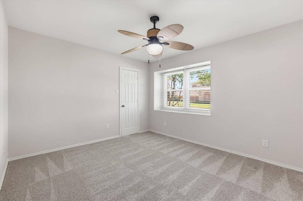 2625 Ramblewood Drive, Carrollton, TX 75006 2625 Ramblewood Drive, Carrollton, TX 75006
