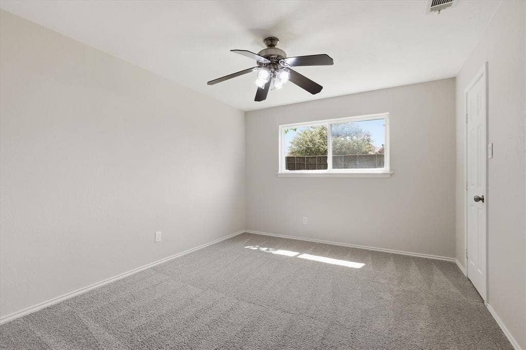 2625 Ramblewood Drive, Carrollton, TX 75006 2625 Ramblewood Drive, Carrollton, TX 75006
