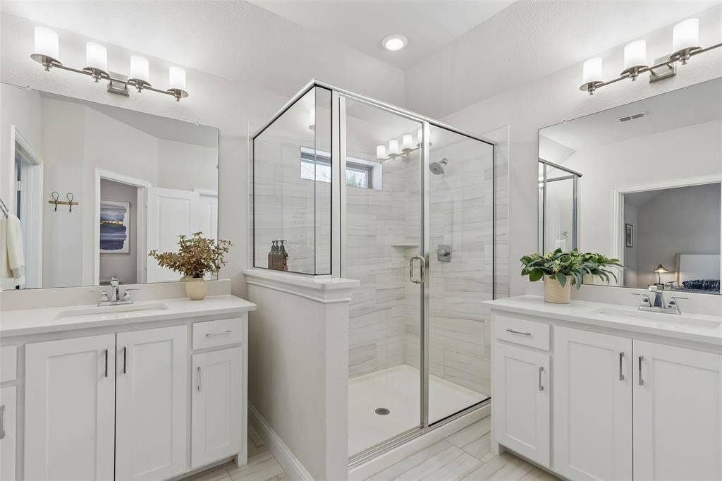2309 Leslie Lane, McKinney, TX 75072 2309 Leslie Lane, McKinney, TX 75072