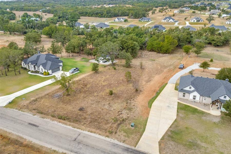 Property photo for 1113 Gonzollas Road, Springtown, TX