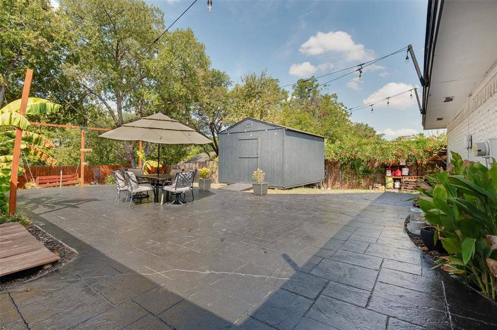 1502 Austrian Road, Grand Prairie, TX 75050 1502 Austrian Road, Grand Prairie, TX 75050