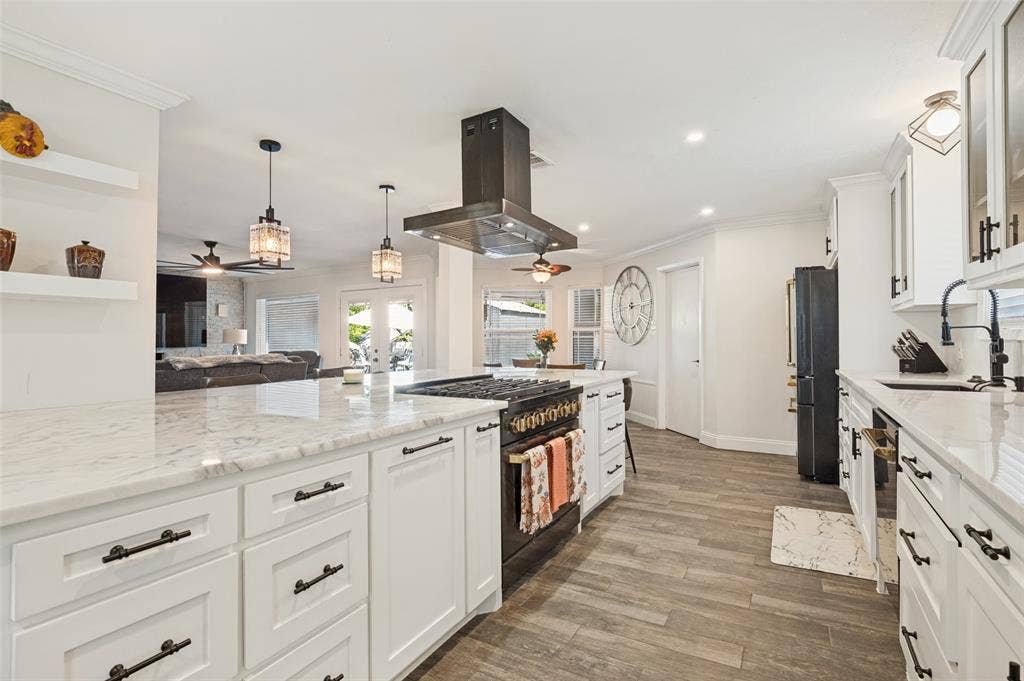 1502 Austrian Road, Grand Prairie, TX 75050 1502 Austrian Road, Grand Prairie, TX 75050