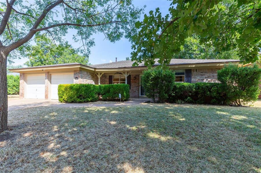 Property photo for 4018 Brook Hollow Drive, Abilene, TX