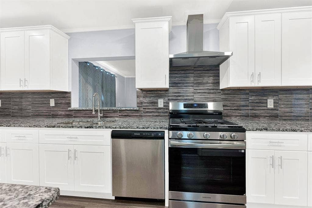 1821 Homestead Place, Garland, TX 75044 1821 Homestead Place, Garland, TX 75044