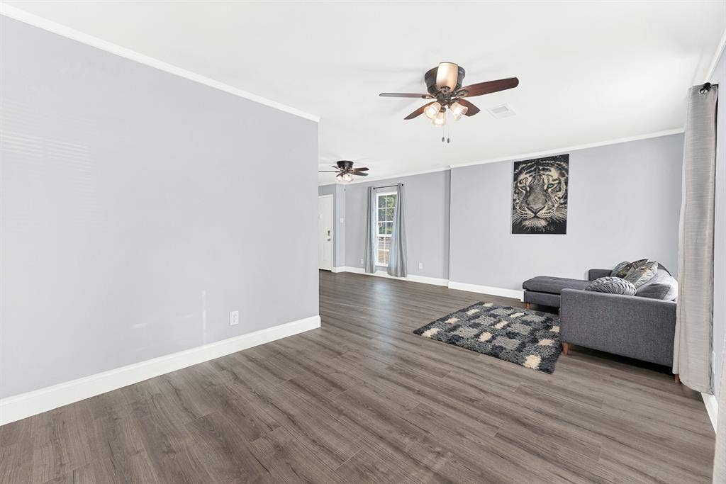 1821 Homestead Place, Garland, TX 75044 1821 Homestead Place, Garland, TX 75044