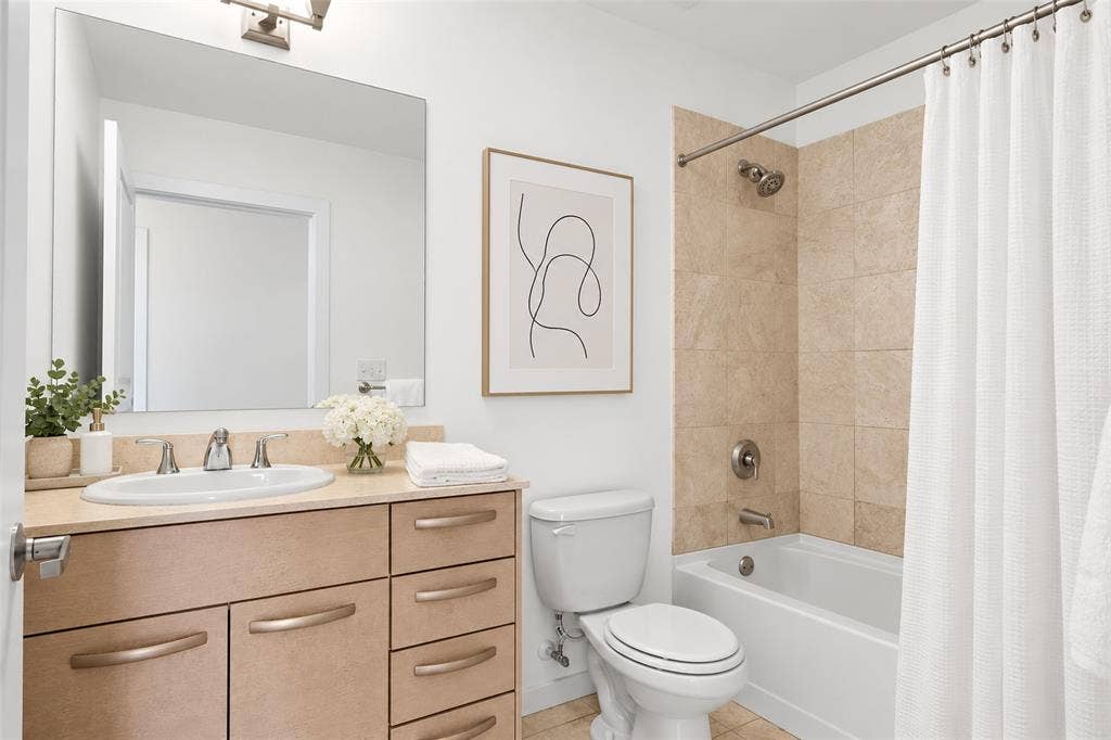 1200 Main Street, #1802, Dallas, TX 75202 1200 Main Street, #1802, Dallas, TX 75202
