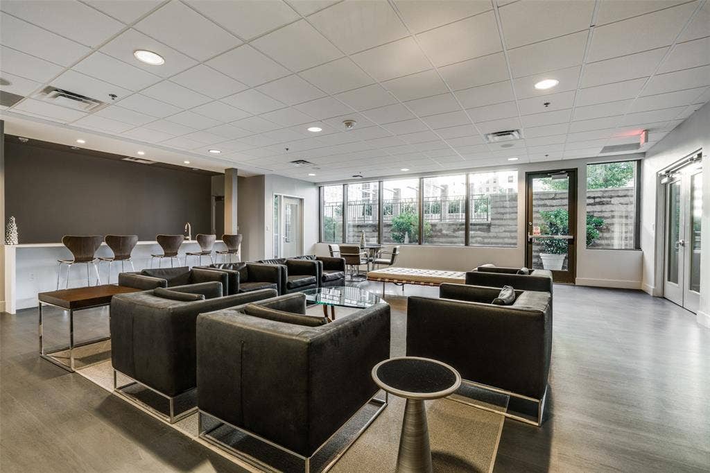 1200 Main Street, #1802, Dallas, TX 75202 1200 Main Street, #1802, Dallas, TX 75202