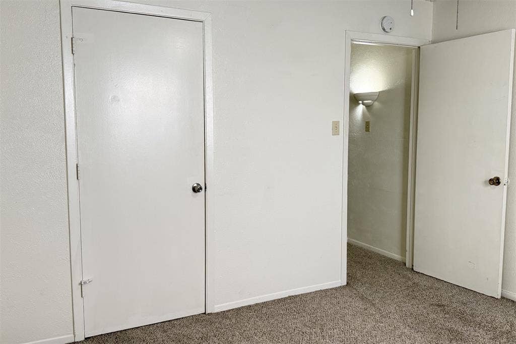 1913 Kingswood Court, Denton, TX 76205 1913 Kingswood Court, Denton, TX 76205
