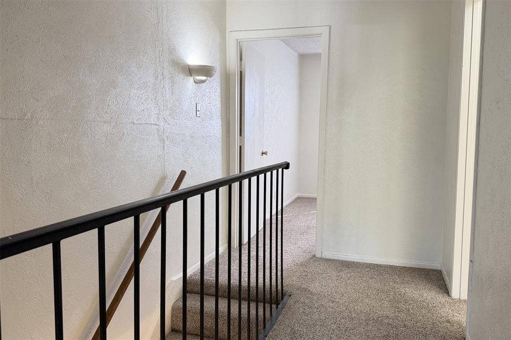 1913 Kingswood Court, Denton, TX 76205 1913 Kingswood Court, Denton, TX 76205