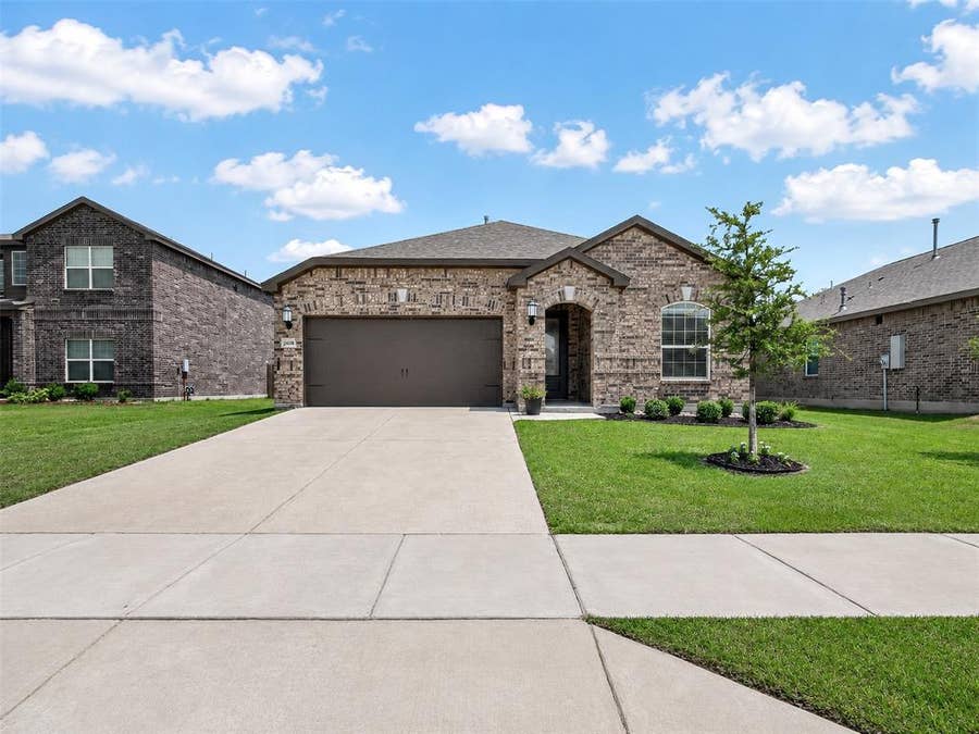 Property photo for 2008 Meadow Drive, Anna, TX