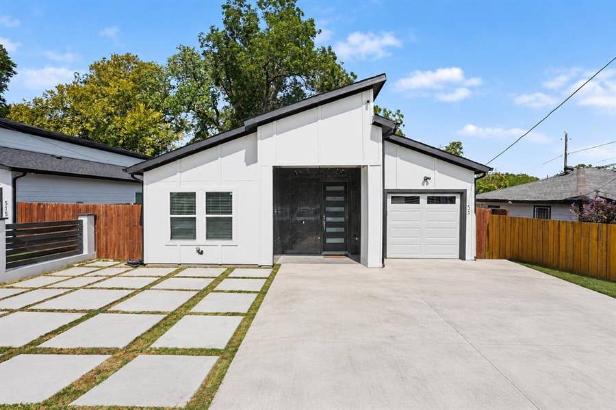 Property photo for 511 Woodbine Avenue, Dallas, TX