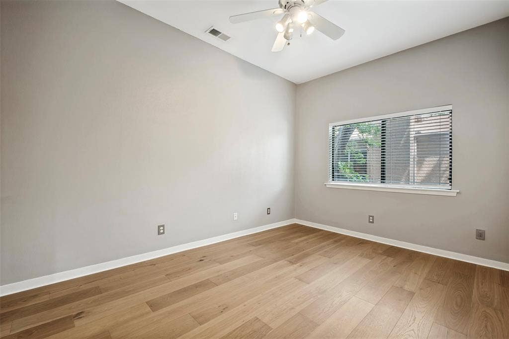 4031 Holland Avenue, #G, Dallas, TX 75219