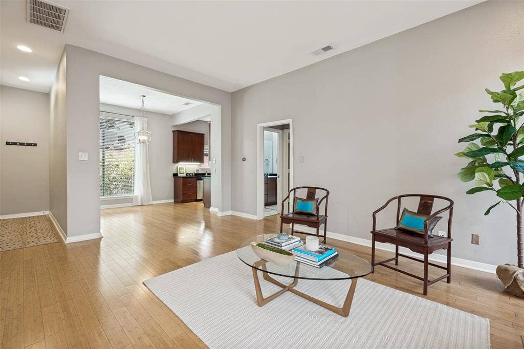 4031 Holland Avenue, #G, Dallas, TX 75219