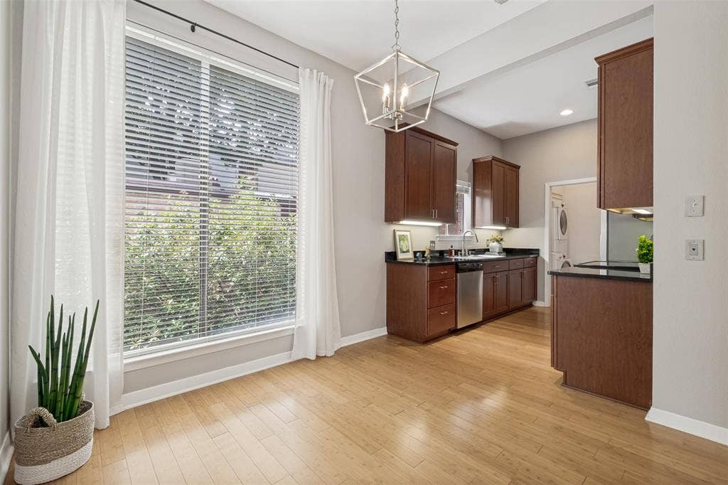 4031 Holland Avenue, #G, Dallas, TX 75219