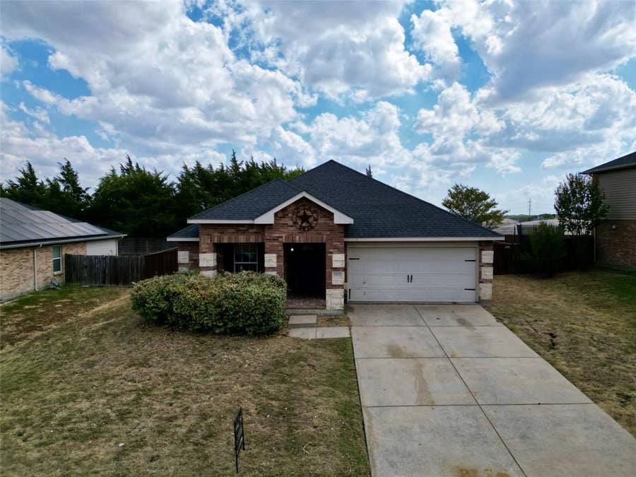 Property photo for 1408 Evergreen Street, Royse City, TX