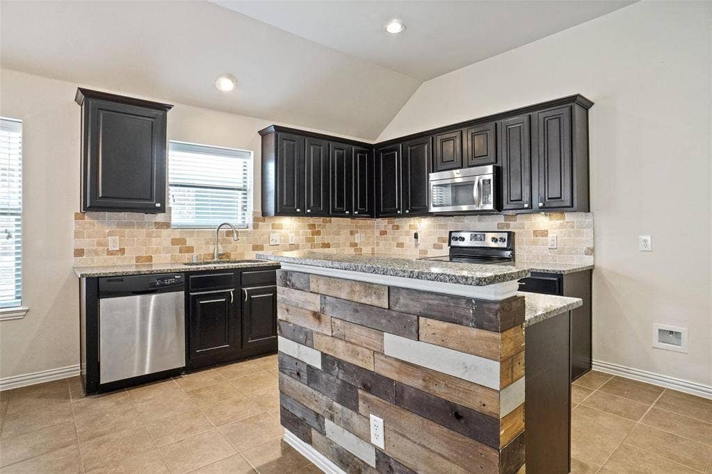 11817 Cape Cod Springs Drive, Frisco, TX 75036 11817 Cape Cod Springs Drive, Frisco, TX 75036