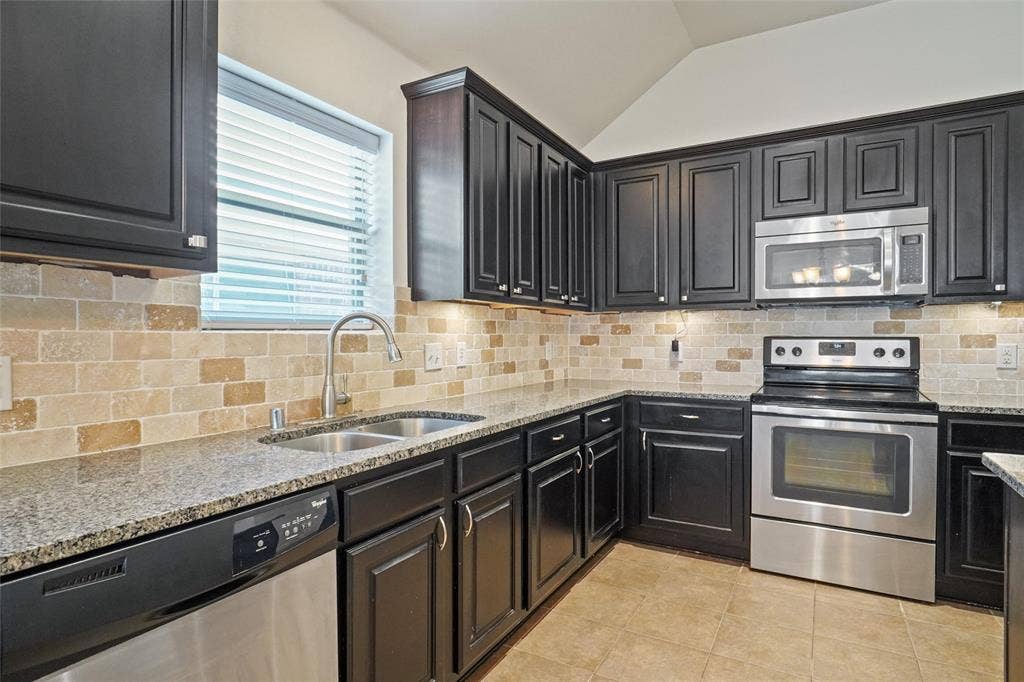 11817 Cape Cod Springs Drive, Frisco, TX 75036 11817 Cape Cod Springs Drive, Frisco, TX 75036