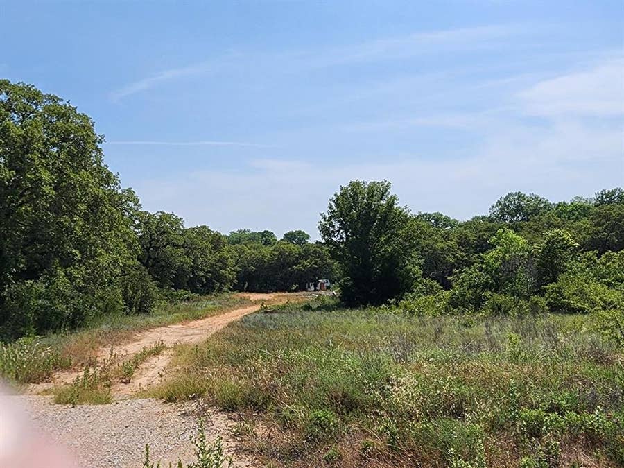 Property photo for 301 Timber Trail, Alvord, TX