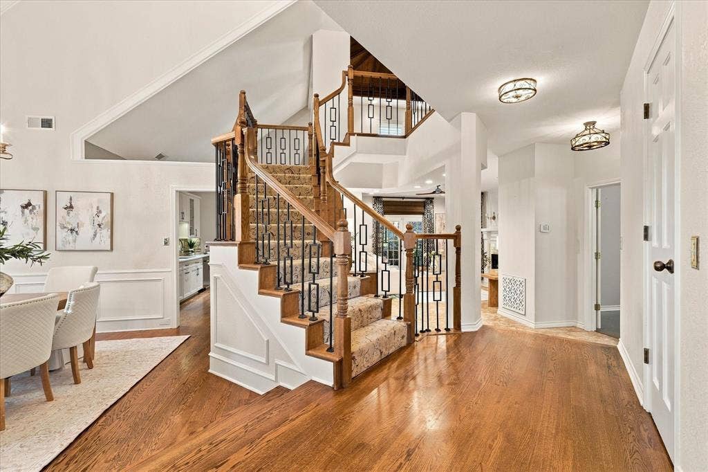 82 Remington Drive W, Highland Village, TX 75077