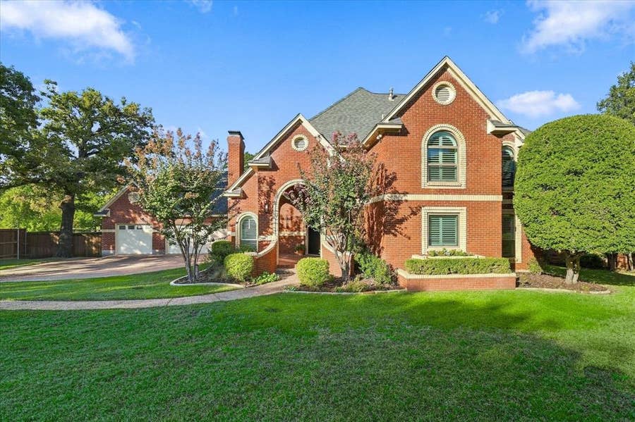 Property photo for 82 Remington Drive W, Highland Village, TX
