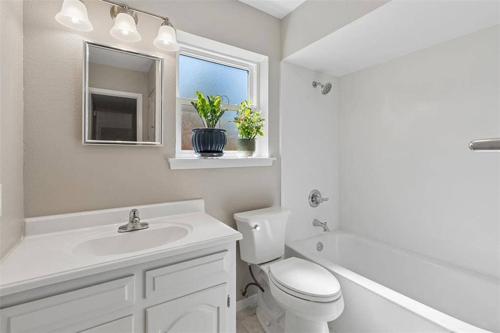 2023 Inverness Drive, Carrollton, TX 75007 2023 Inverness Drive, Carrollton, TX 75007