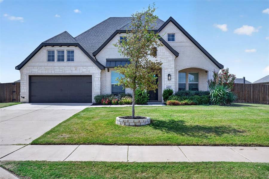 Property photo for 12717 Caliber Drive, Godley, TX
