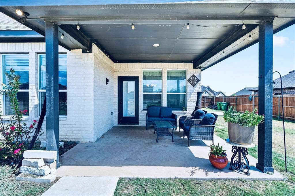 12717 Caliber Drive, Godley, TX 76044 12717 Caliber Drive, Godley, TX 76044