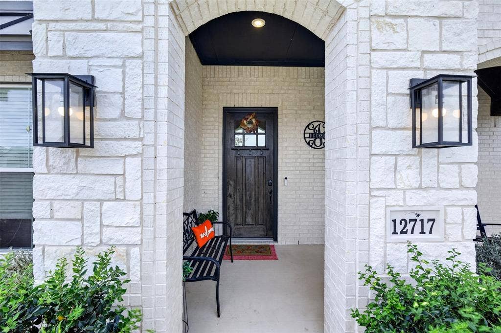 12717 Caliber Drive, Godley, TX 76044 12717 Caliber Drive, Godley, TX 76044
