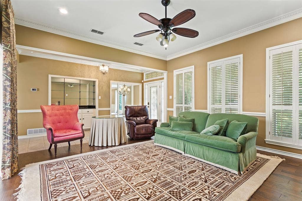 1116 Oak Garden Circle, Tyler, TX 75703 1116 Oak Garden Circle, Tyler, TX 75703